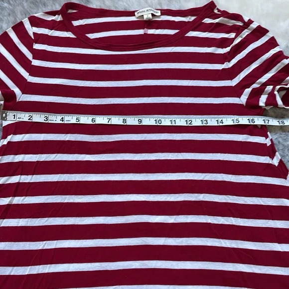 🔥4/$20 Zenana Outfitters Shirt - Picture 6 of 9